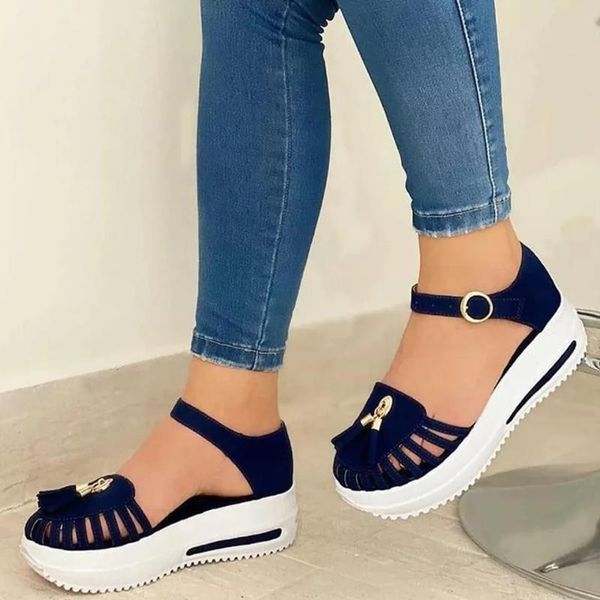 Sandals Women Flats Solid Color Buckle Strap Round Toe Casual Hollow Out Shoes For 2021 Fashion Gladiator
