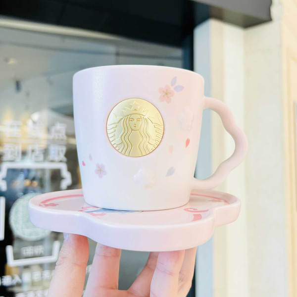 Starbucks Cherry Blossom cup 2022 spring 370ml Cherry Blossom colorful gradient powder ceramic coffee milk cup and plate set