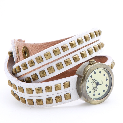 Women's Vintage Rivets Bracelet Wrist Watch