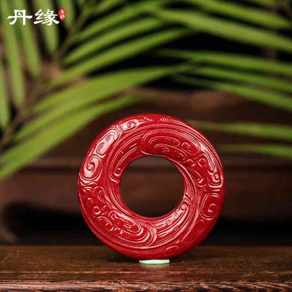 Souvenirs Guizhou Wanshan Danyuan Carved Purple Gold Sand Pendant with Necklace for Men and Women