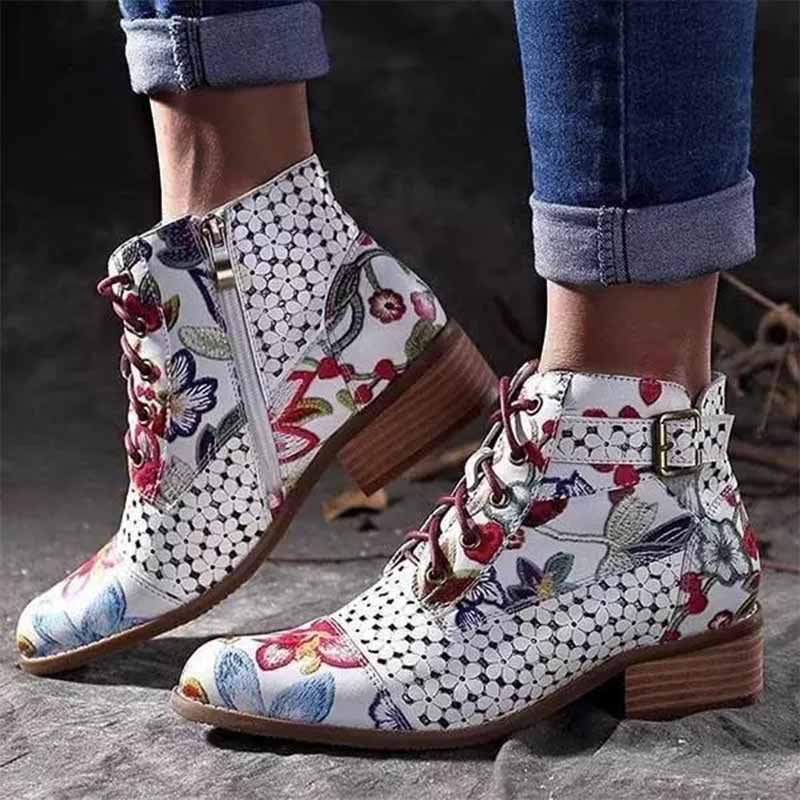 Noracora Boots Low Heel Round Toe White-Black Printed Boho Boots
