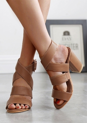 Solid Buckle Strap Heeled Sandals
