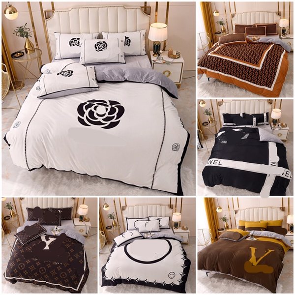 Winter fleece Designer Bedding Set Covers 4 Pcs Warm Letter Printed flannel Soft Comforter Duvet Cover Luxury Queen Bed Sheet with pillow case