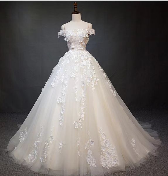 African Dubai Elegant A-Line Wedding Dresses off shoulder 3D flowers Lace Appliques Beaded Vestios De Novia Bridal Gowns with Buttons Plus Size
